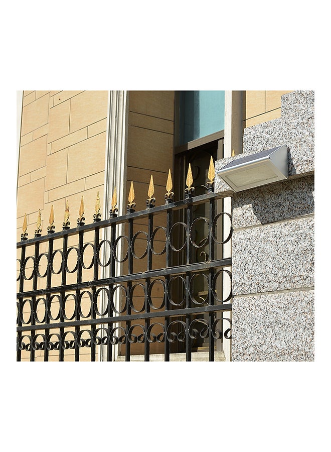 إسكدنيا مصباح LED يعمل بالطاقة الشمسية ومزود بجهاز استشعار للحركة وجهاز رادار فضي 24*10*8Ø³Ù†ØªÙŠÙ…ØªØ± - Image 2