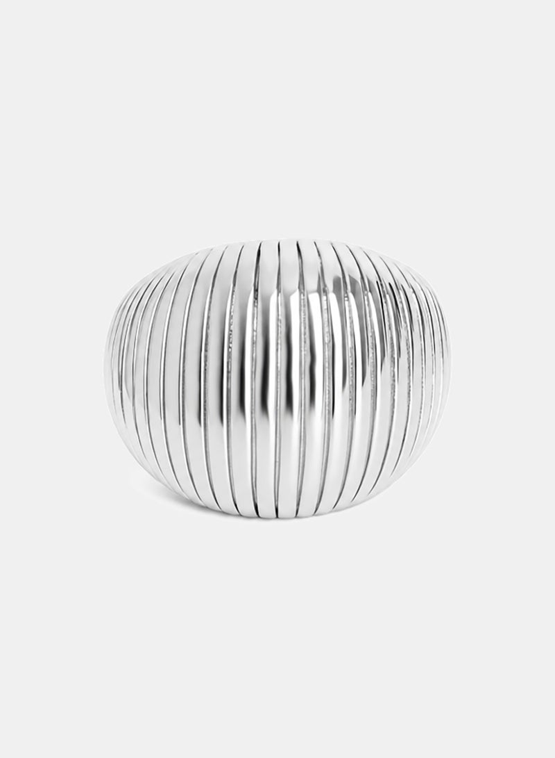 Akher el Ankoud A Ring With A Prominent Dome Design And Vertical Grooved Lines - A Trendy And Bold Accessory For Women - Image 3