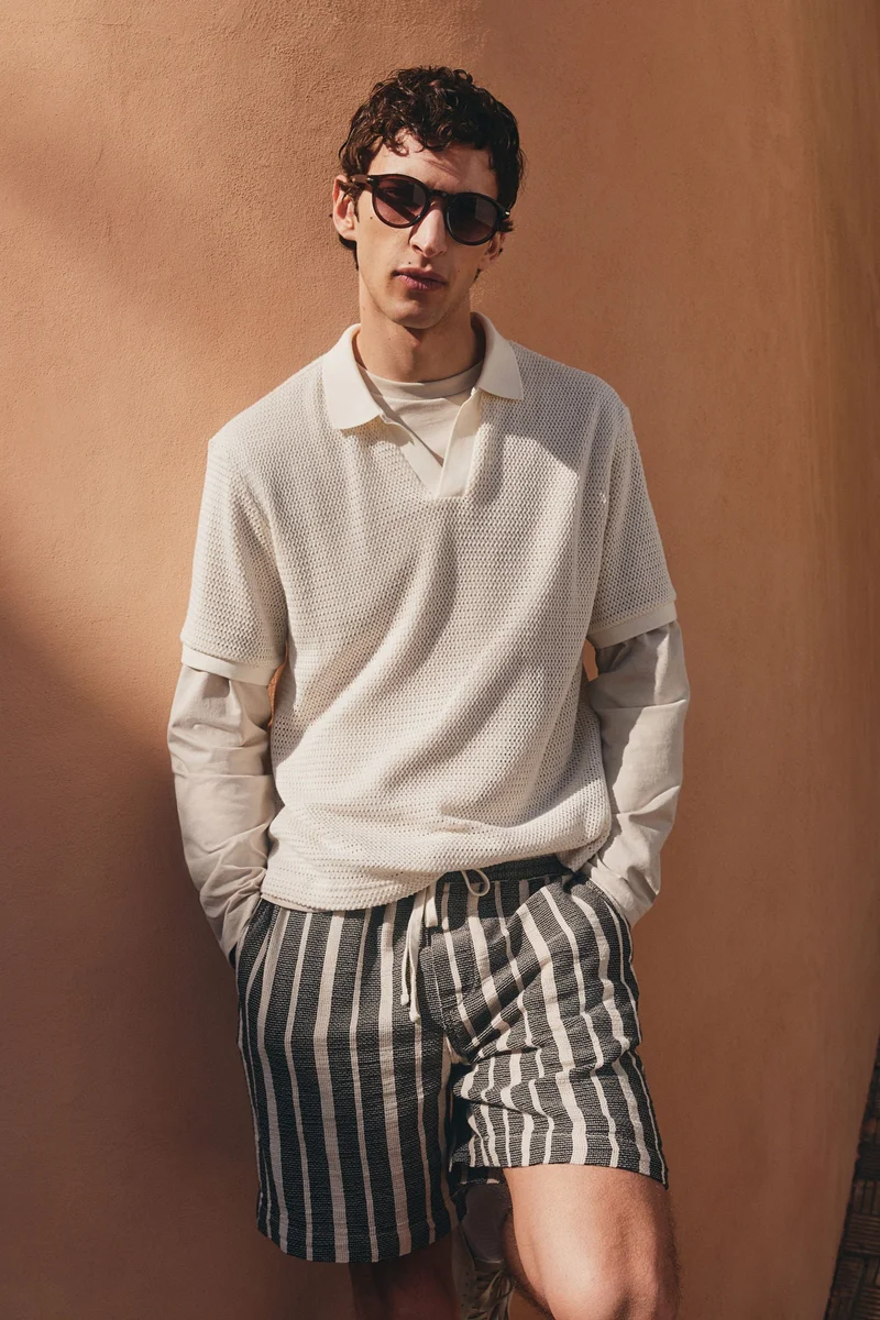 H&M Regular Fit Hole-knit polo shirt