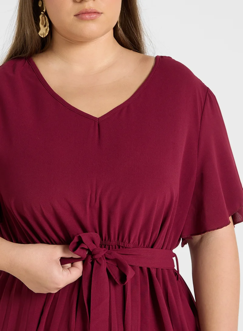 ايلا بلس Pleated Flutter Dress