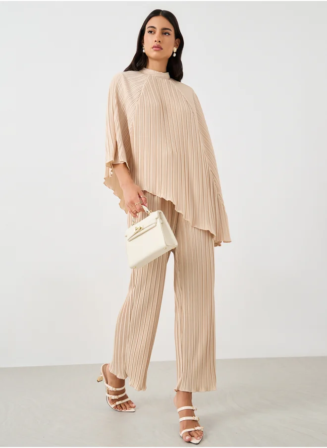 ستايلي Pleated Crop Length Wide Leg Pants with Elasticated Waistband