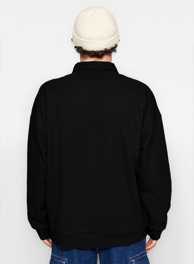 trendyol Black Oversize/Wide Cut Labeled Textured Polo Collar Non-raised Sweatshirt - Image 5