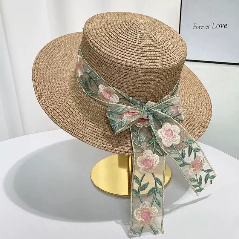 Summer Casual Straw Hat with Lace Trim - Sun Protection & Breathable Wide Brim Hat for Beach Outdoor