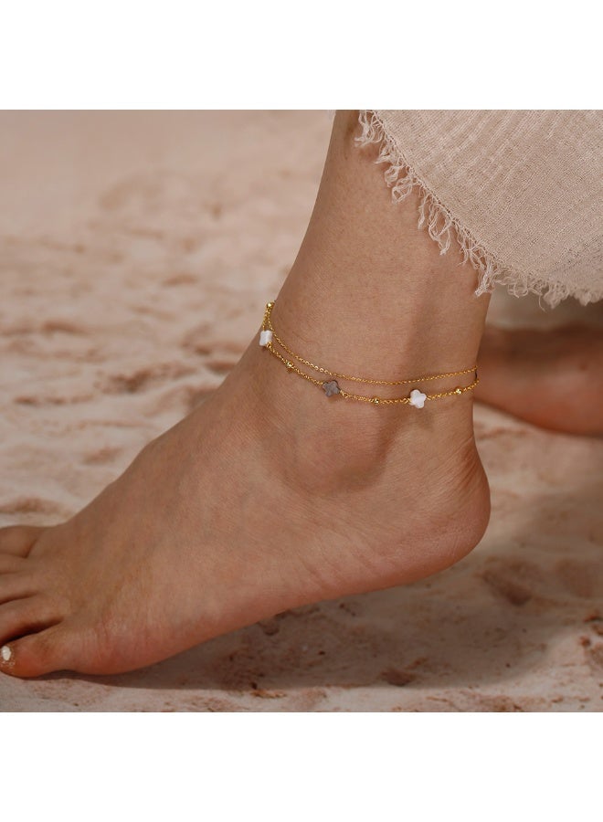 veya "A luxurious anklet from Veya, made of genuine 925 sterling silver and plated with 14k gold, designed with a double jacket adorned with sparkling metal pieces and accents that add charm and elegance to every look. ✨ It comes in a luxurious package that reflects the piece's luxury and quality." - Image 4