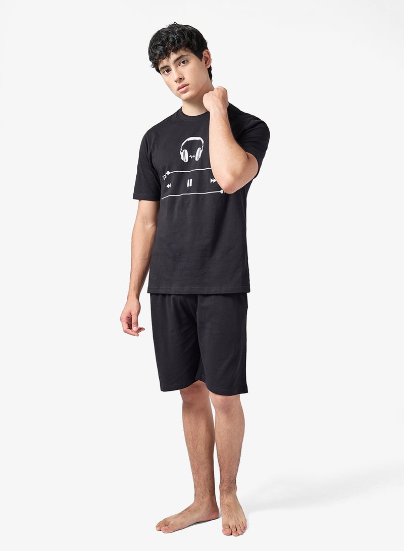 سفنتي فايف طقم بيجامة تي شيرت وشورت - Image 1