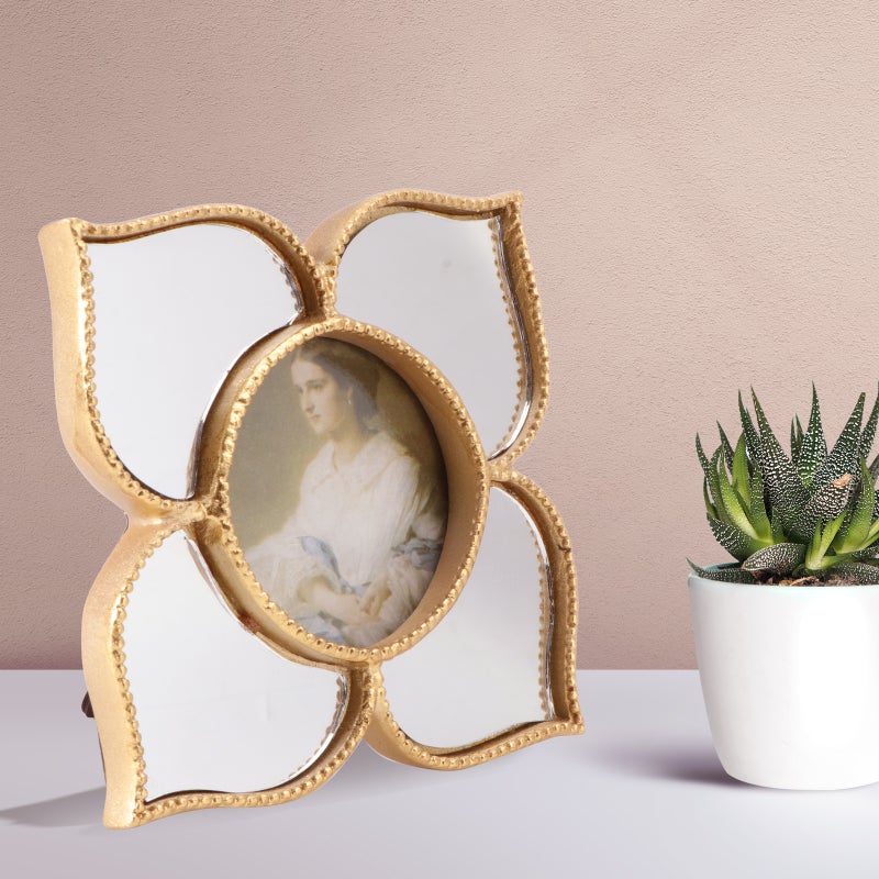1PC Resin Photo Frame Adornment Wedding Photo Ornament (Golden) - Image 4