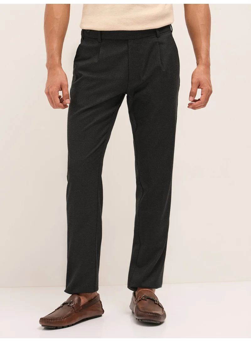 The Bear House  Men’s formal trouser for everyday wear, smart, stylish and comfortable bottom wear for office, business meetings and formal occasions, perfect choice to elevate your professional look for Men | Best Price UAE