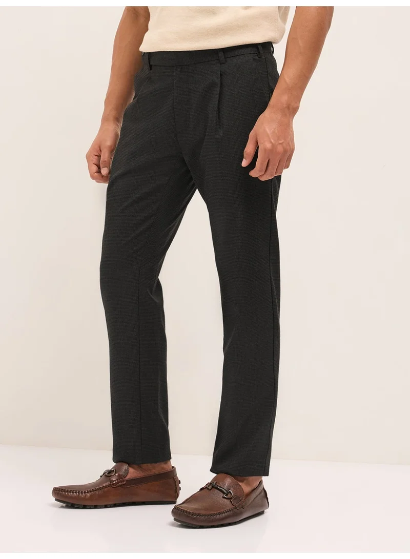 The Bear House  Men’s formal trouser for everyday wear, smart, stylish and comfortable bottom wear for office, business meetings and formal occasions, perfect choice to elevate your professional look for Men | Best Price UAE