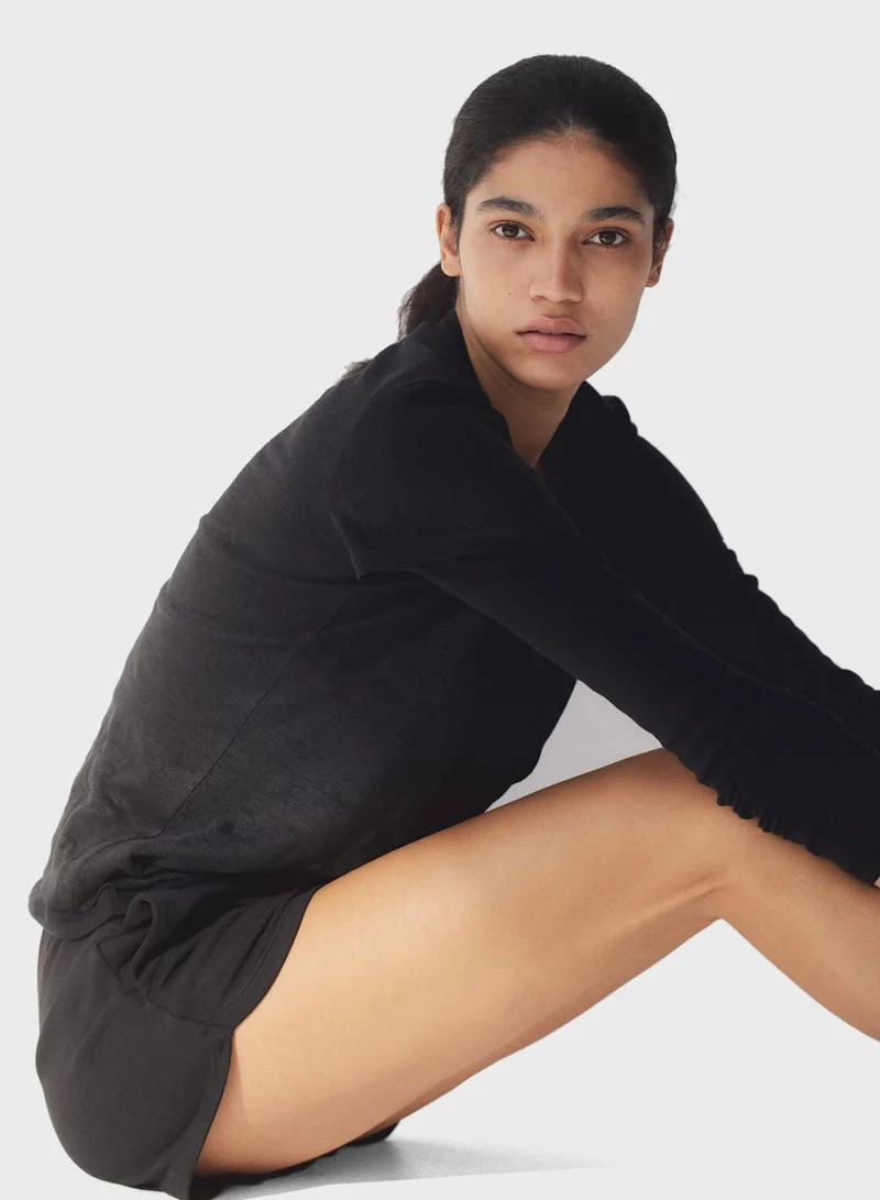 H&M Crew Neck T-Shirt