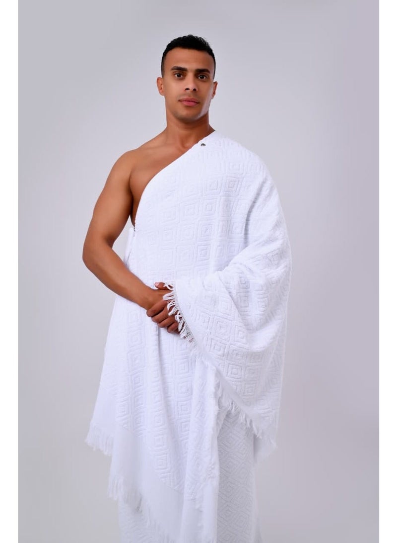 Cotton 100% Jacquard Ihram Set – Pleated with a Hidden Pocket and Fixing Tape… Heavyweight, fits all sizes for complete comfort during Hajj and Umrah. - Image 2