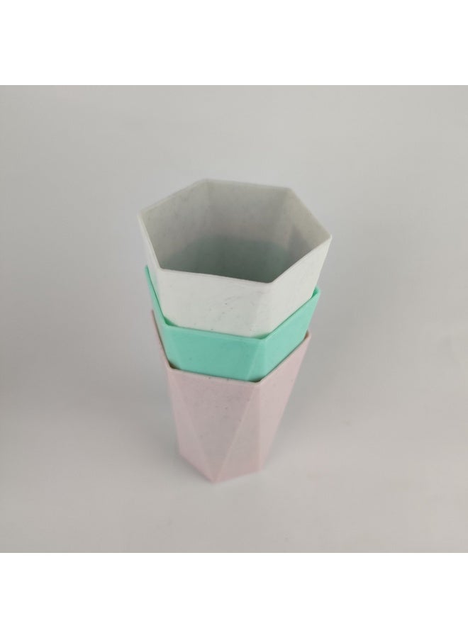 Set of 3 Plastic Cups – Practical for Everyday Use - Image 3