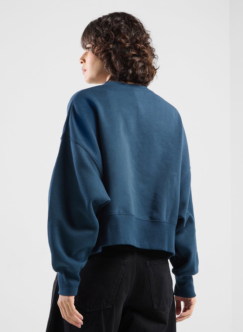 Nike Nsw Phoenix Fleece Oversized Sweatshirt - Image 2