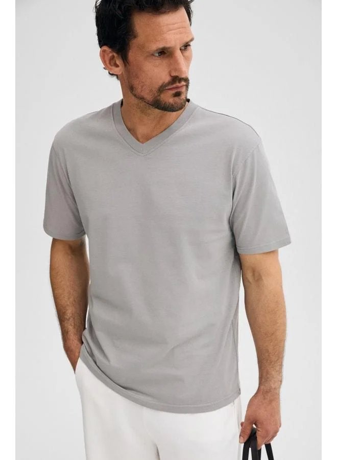 Grimelange ALMERI Men's 100% Cotton Soft Fabric V-Neck Grey T-Shirt.
