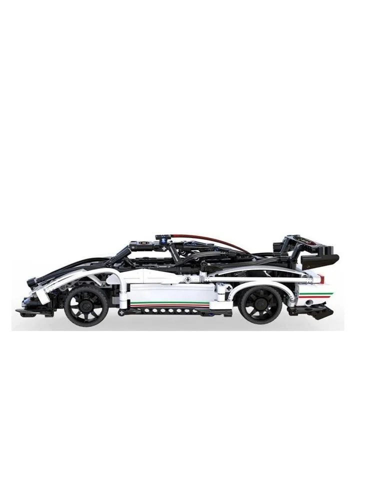CaDA Cada C51054W Blocks Vehicle Z-Wind