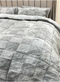 Family Bed Quilt Set Chess Spanish Fur 2 pieces size 180 × 240 cm model 2410 from Family Bed  - Image 2