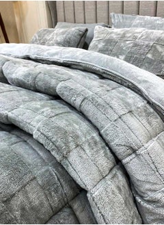 Family Bed Quilt Set Chess Spanish Fur 2 pieces size 180 × 240 cm model 2410 from Family Bed  - Image 3