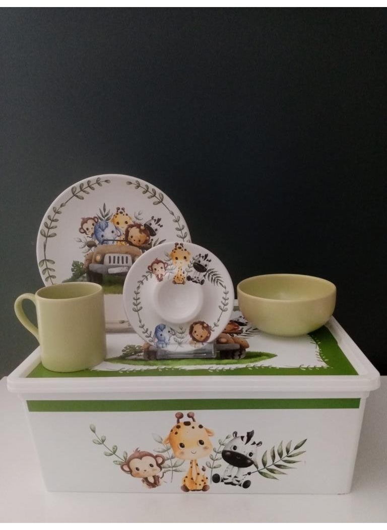keramika Zuzu 4 Piece Food Set with Storage Box Gift 