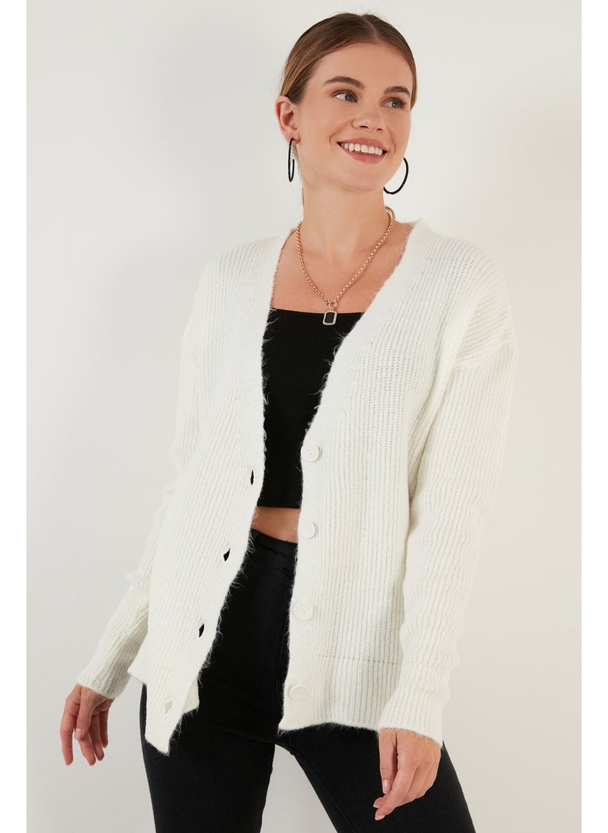 Lela Buttoned V-Neck Knitted Cardigan Women's Cardigan 6310005  - Image 2