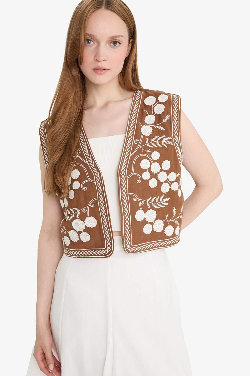 DeFacto V-Neck Muslin Vest - Image 3