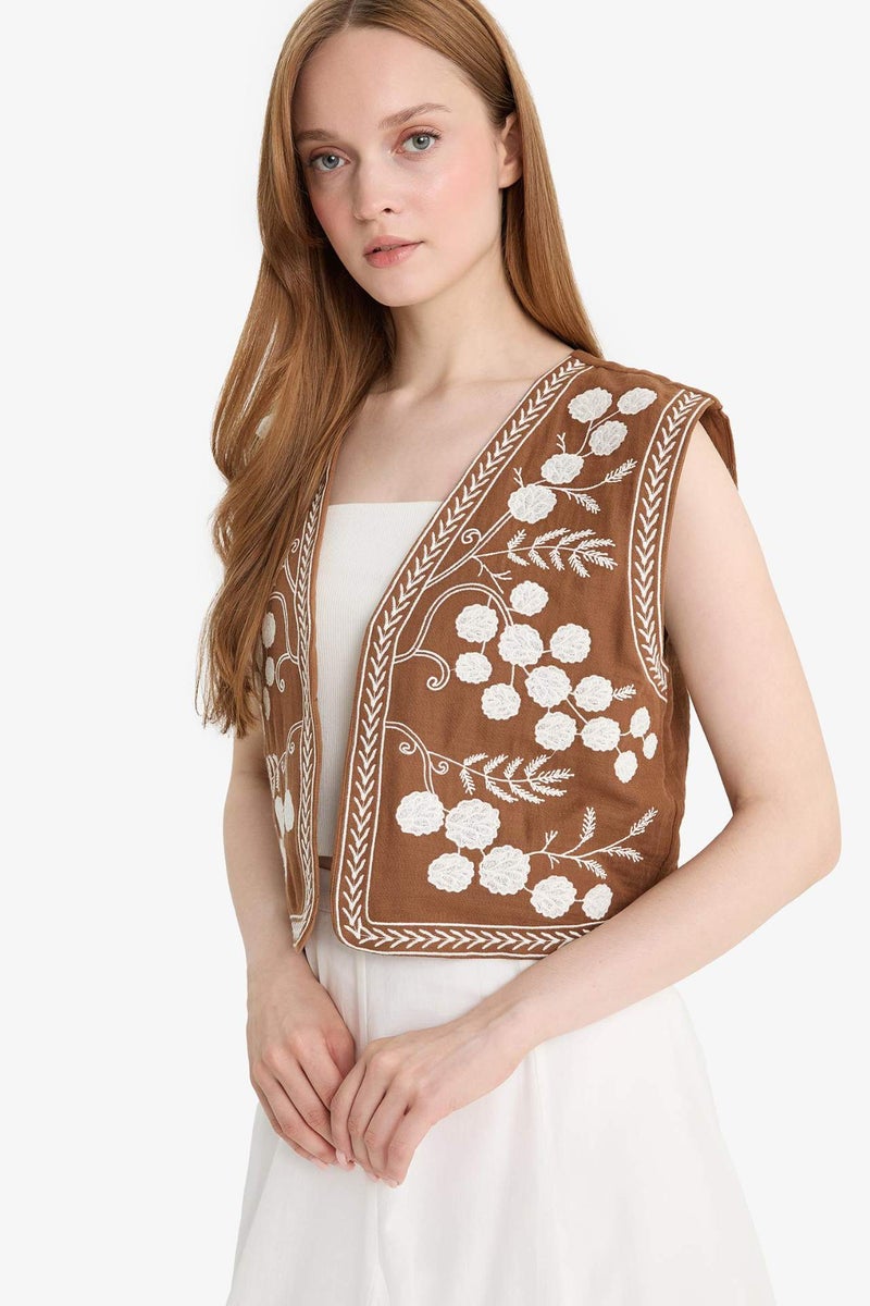 DeFacto V-Neck Muslin Vest - Image 4