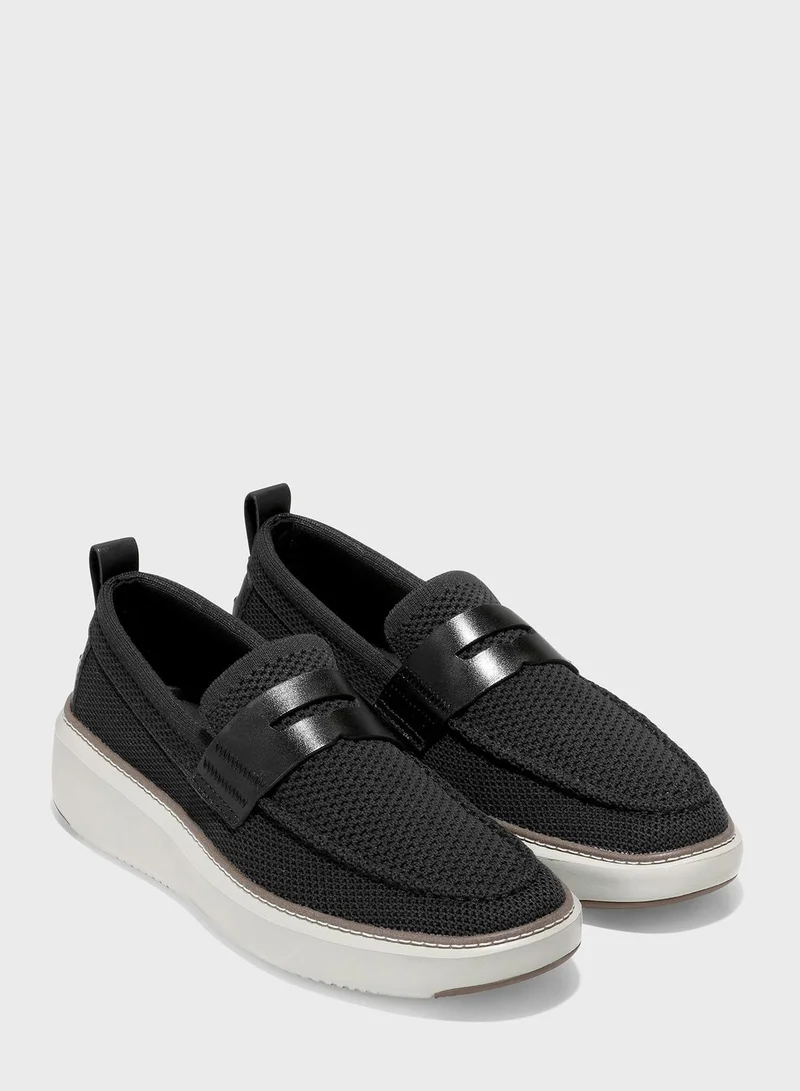 COLE HAAN Penny Loafer