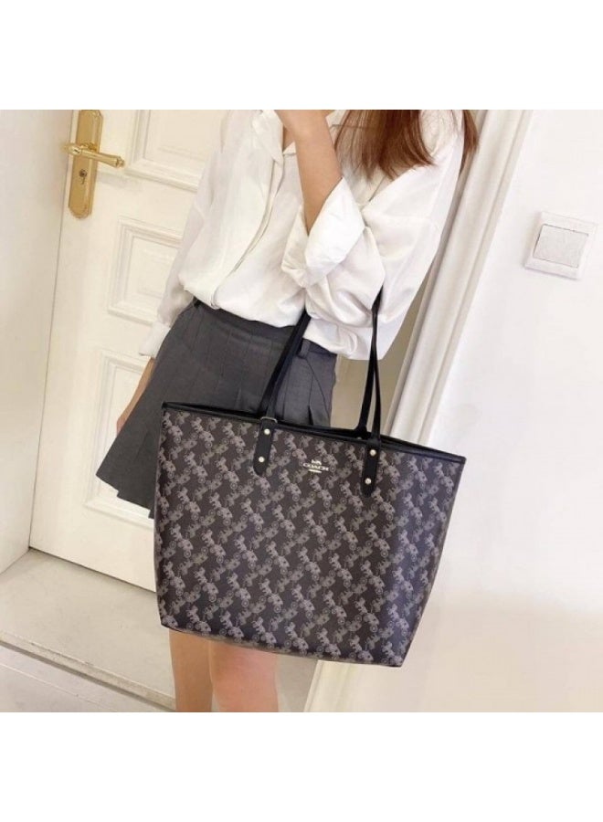 coachoutlet COACH bag for ladies Women's handbag Fashion City Tote Bag Versatile Large Capacity Large Size Shoulder Bag In Signature Canvas. - Image 5