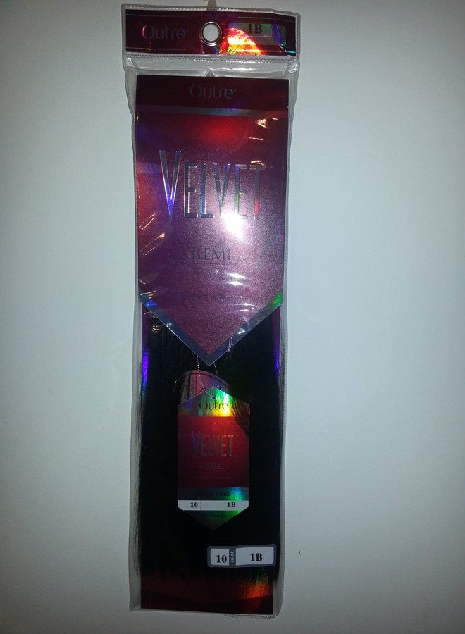 Outre Velvet Remi 100% Human Hair - Yaky Weaving 36cm