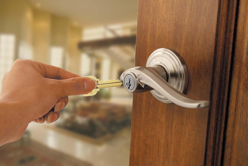 Kwikset Kwikset 740TNLS Tustin Keyed Entry Door Leverset with Smart Key from The Signature Series  Venetian Bronze  - Image 4
