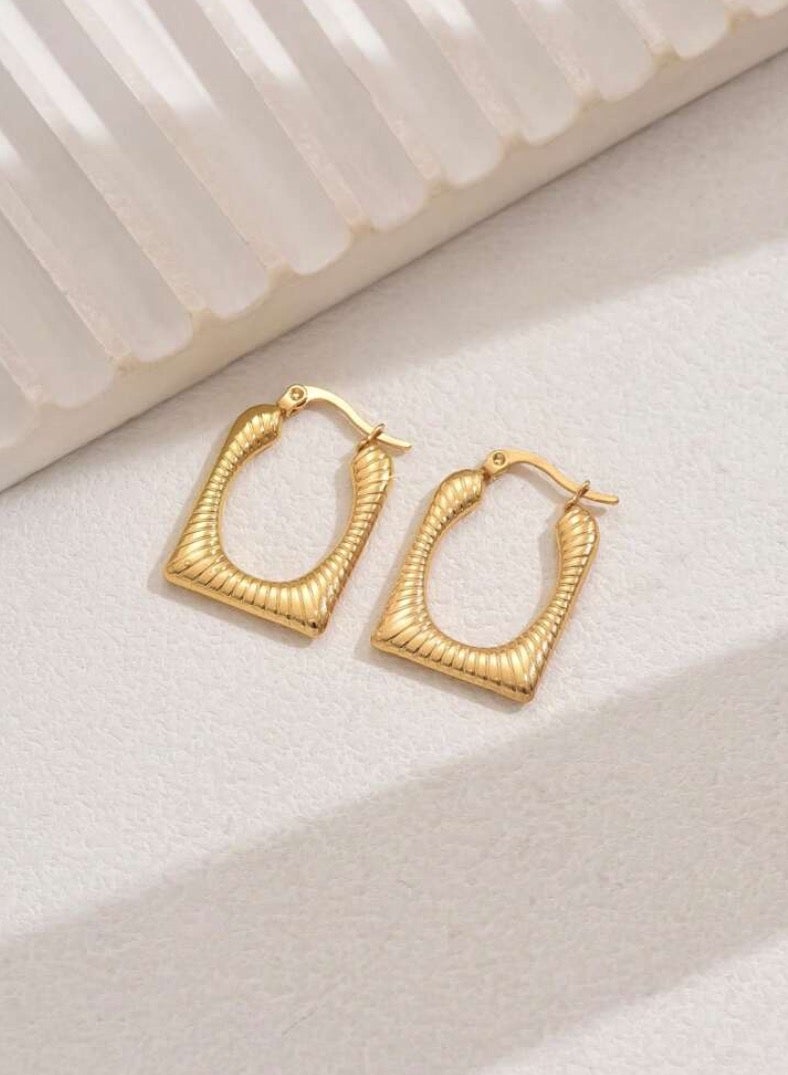 Equal Elegant Stainless Steel Gold Plated Earrings For Women - Image 3