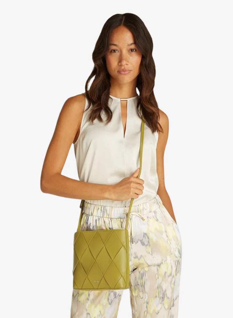 CALVIN KLEIN SQUARE CROSSBODY BAG
