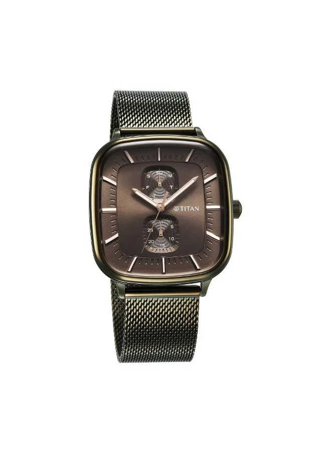 تيتان Men Analog Display Watch With Olive Green Stainless Steel Strap - 90178QM02