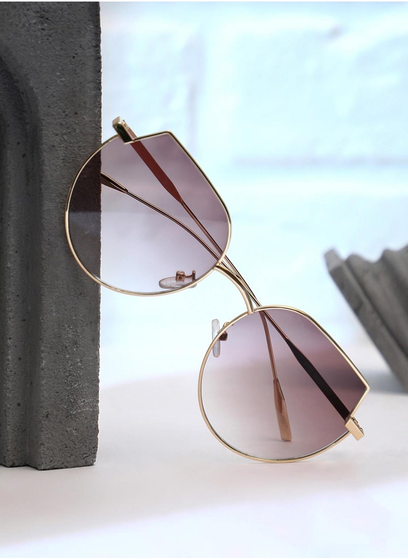 The Curved Cateye Sunglasses - Champayne Gold - pzsku/Z0C4D378A7B8AB353310FZ/45/_/1741336773/50c6136c-4d12-4c28-99bd-aeef5aff28bc