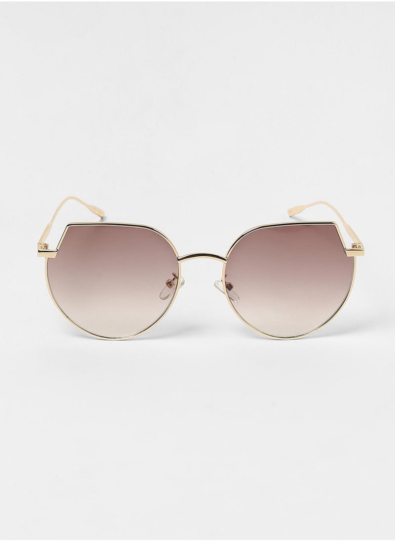 The Curved Cateye Sunglasses - Champayne Gold - pzsku/Z0C4D378A7B8AB353310FZ/45/_/1741336775/80f3c856-79f1-4529-a044-0a0b18d498fb