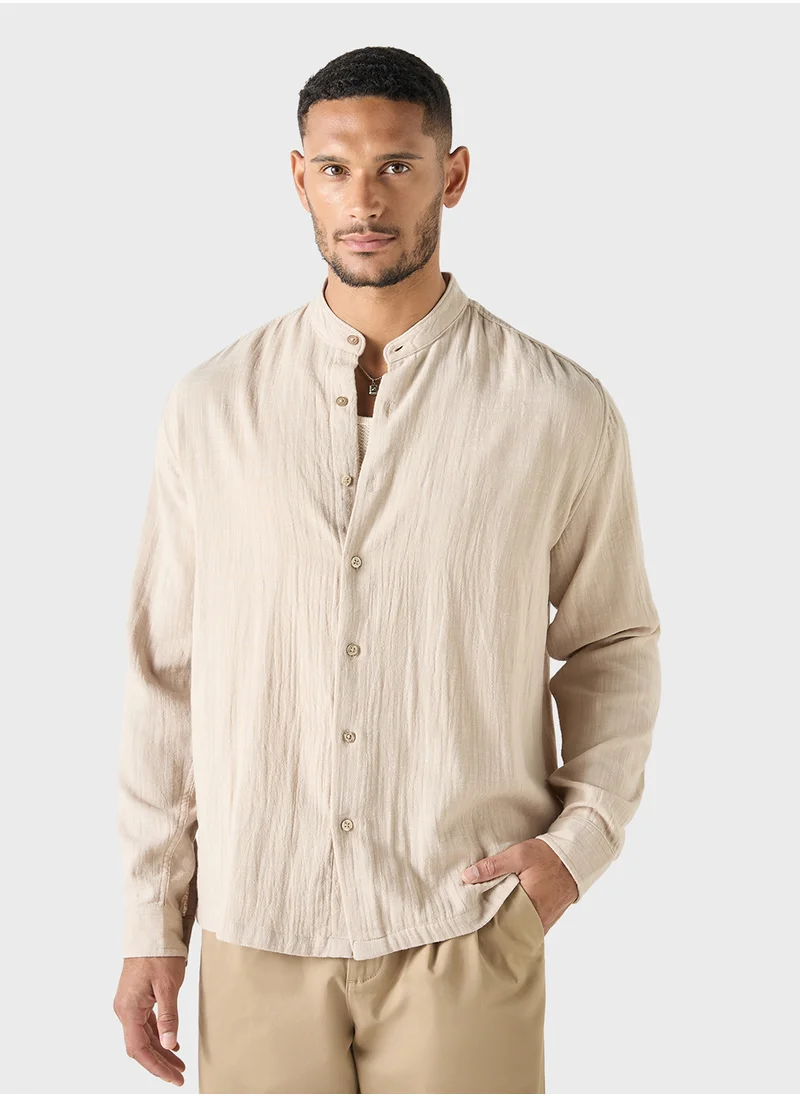 ايكونيك Iconic Relaxed Fit Textured Mandarin Collar Shirt