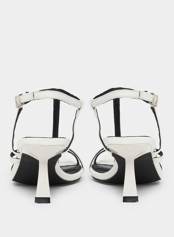 ريد صندل بمقدمة مدببة ورباط - Image 4