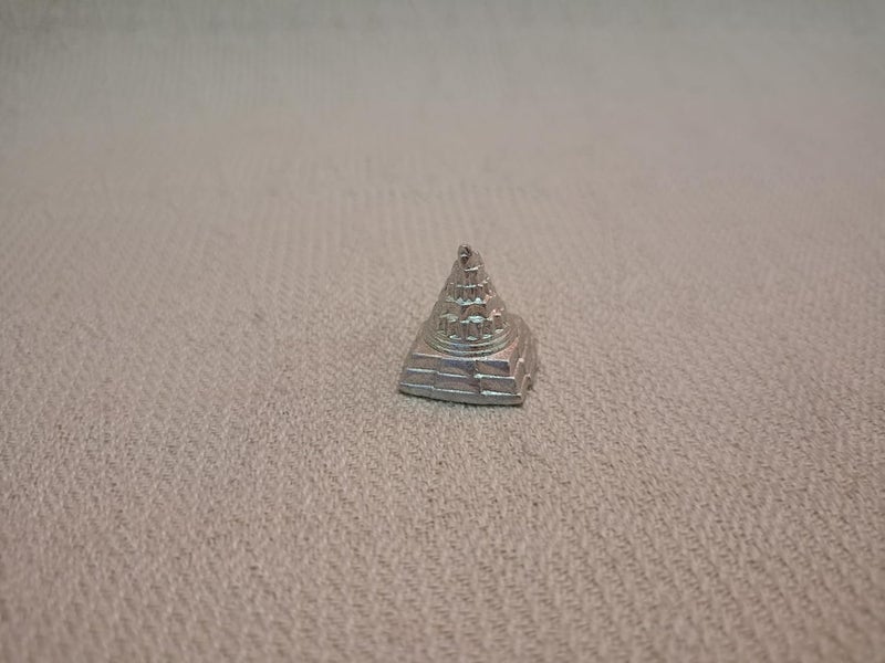 PUJA CELEBRATIONS PUJA CELEBRATIONS Mercury Parad Maha Meru Shri Yantra Pooja Yantra Pooja MandirTemples Pooja Rooms Almirahs lockers and Business Places Small 1 x 1 inches  - Image 3