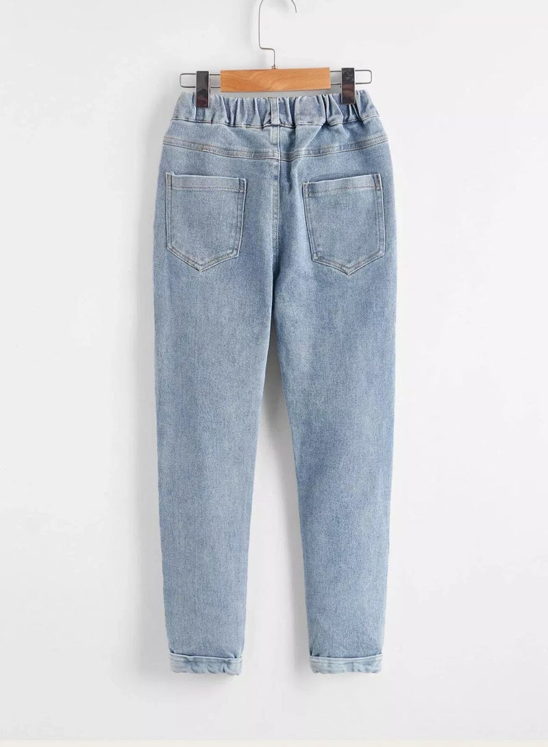 Girls Letter Embroidered Tapered Jeans  - Image 2