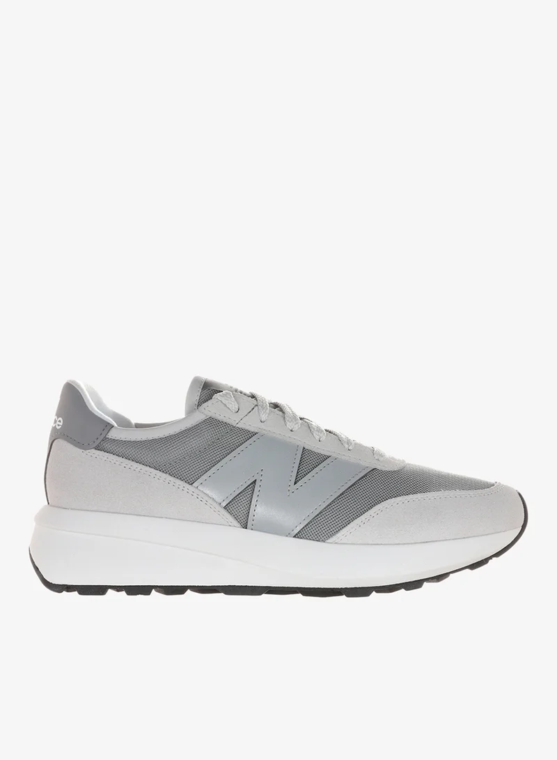 New Balance 370 Sneakers