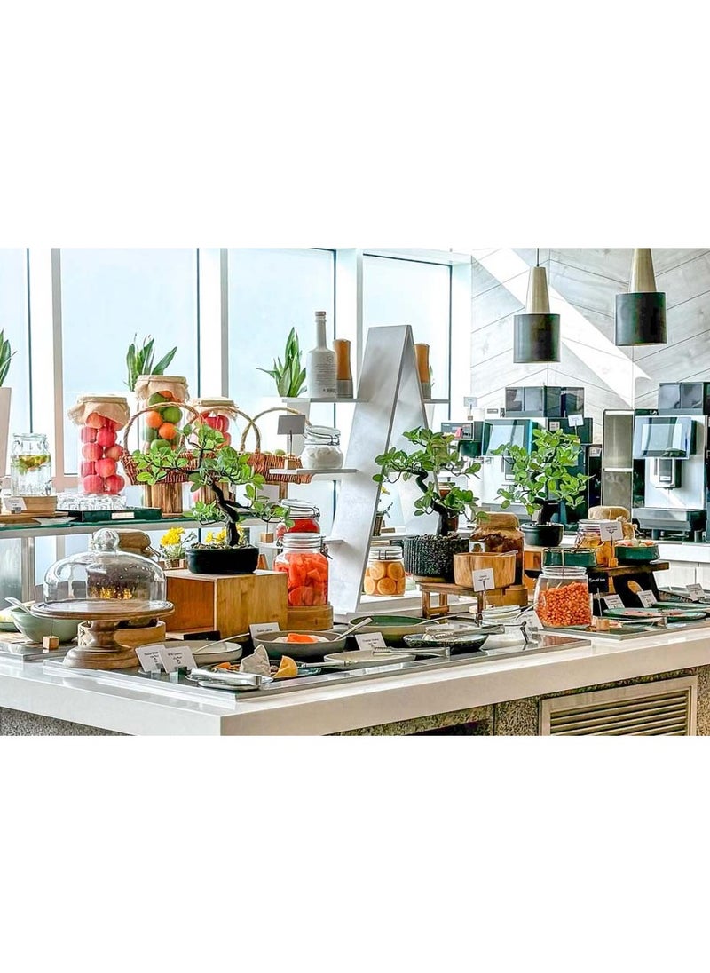 Wondergifts - Ramadan Nights Gift Box: Premium Iftar & Suhoor Feast for Two at Top Restaurants - Image 1