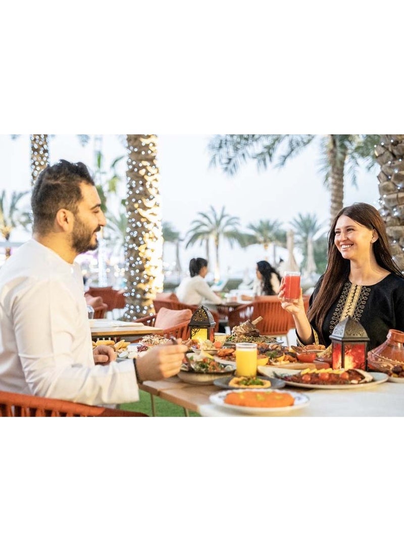 Wondergifts - Ramadan Nights Gift Box: Premium Iftar & Suhoor Feast for Two at Top Restaurants - Image 1