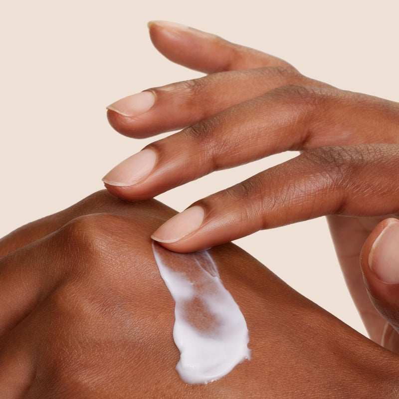 Origins كريم أوريجنز جينزينغ المغذي الغني | مرطب للوجه للبشرة الجافة مع النياسيناميد، الكافيين، والجينسنغ، 1.7 أونصة سائلة - Image 3