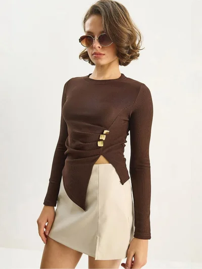 Bianco Lucci LUCCI Crew Neck Long Sleeve Blouse with Accessory Detail