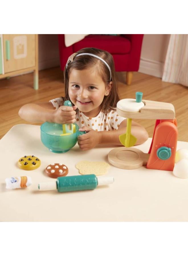 B. Toys B. toys Mini Chef – Mix & Bake Playset  - Image 4