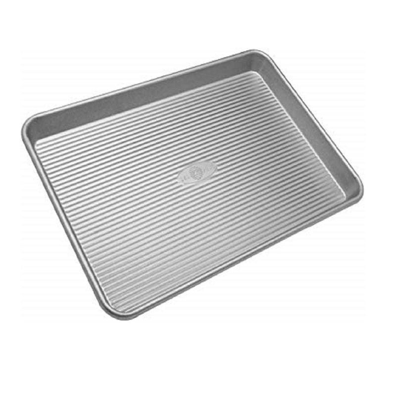 USA Pan Bakeware Nonstick Half Sheet Pan with Lid White