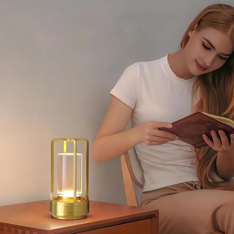 ZOTIKA مصباح طاولة لاسلكي، مصباح طاولة معدني LED يعمل باللمس، إضاءة قابلة للتعتيم بلا حدود بثلاثة ألوان، مصباح مكتبي قابل لإعادة الشحن بجانب السرير، لغرفة النوم/المطعم/البار/مقهى/إضاءة التخييم (ذهبي) - Image 2