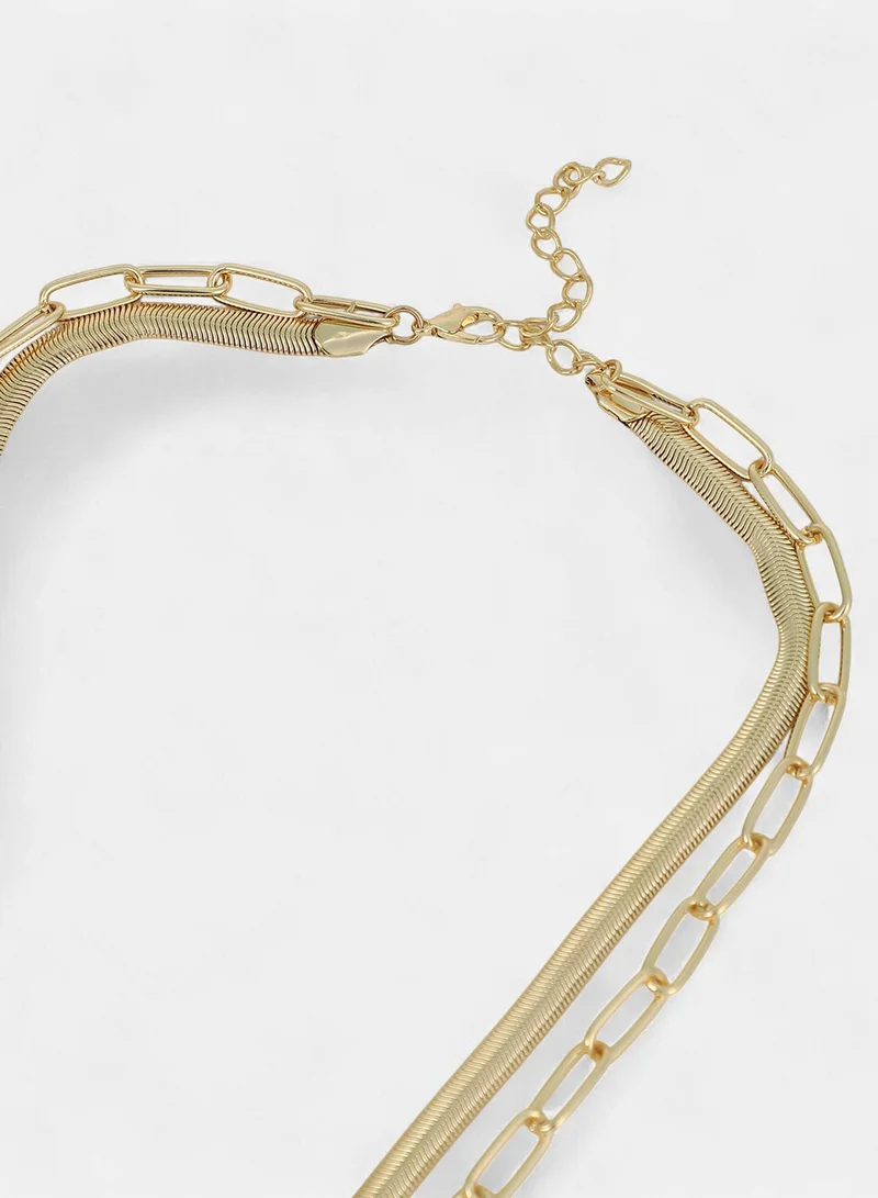Sohi  Women The Sylvan-Snakechain Multi-Layer Necklace | California  Colour | One-Size | Metallic Alloy Material | Lobster Clasp Closure | Necklace For Casual & Evening Wear for Women | Best Price UAE