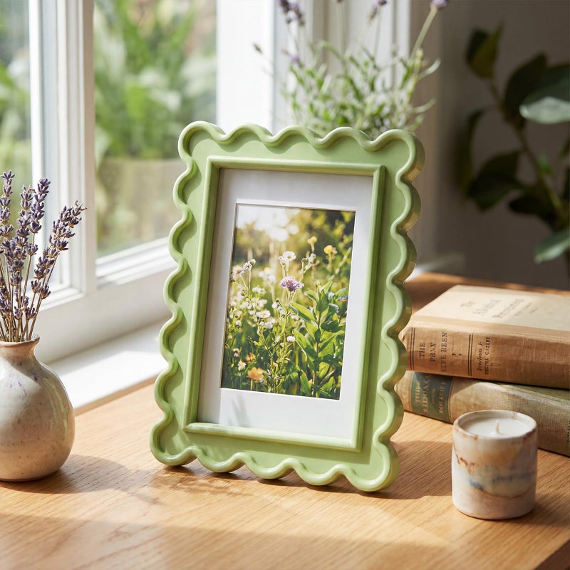 AceOrbit 4x6 Inches Light Green Flower Wavy Scalloped Picture Frame Cute Wavy Edge Wooden Real Glass Photo Frame for Desktop Display Home Decor Family Friends Wedding Graduation Gifts - Image 4