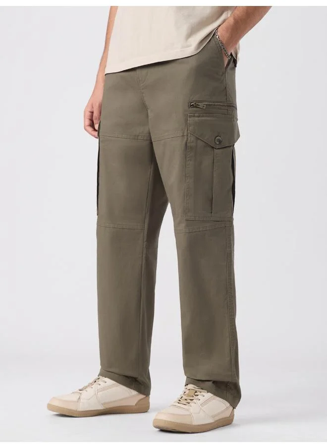 The Souled Store The Souled Store Men Alpine Green Solid Slim Fit Cargo Pants