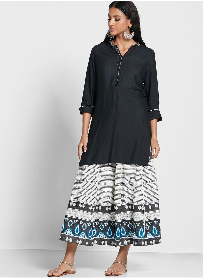 W - Lace Detail Short Kurti - Image 1