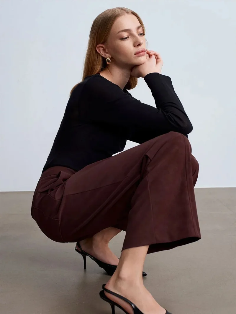 ديلفين Dilvin High-Waist Wide-Leg Faux Suede Trousers
